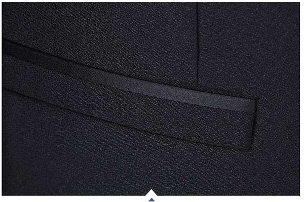 一粒扣青果領商務西裝定制口袋工藝細節(jié)特寫圖